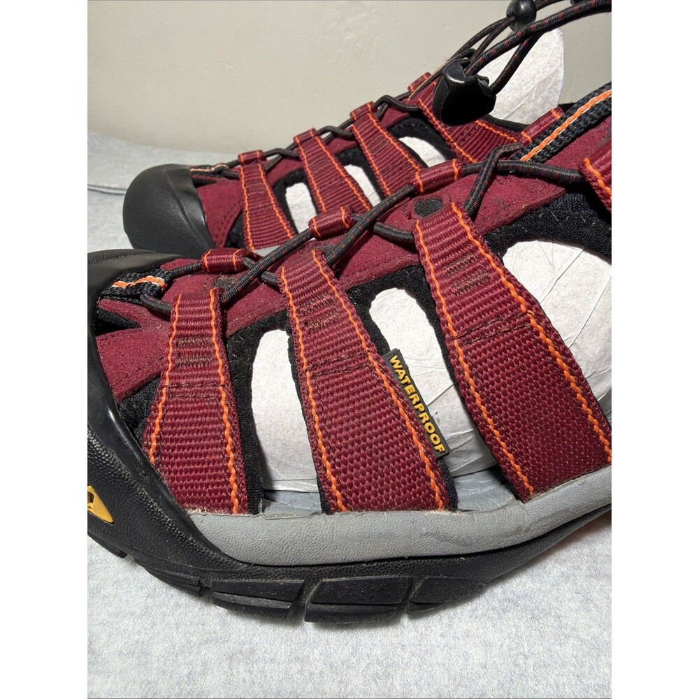 Keen Women’s Newport H2 Red Closed Toe Sport Hiking Sandals Size 9 - Picture 4 of 9